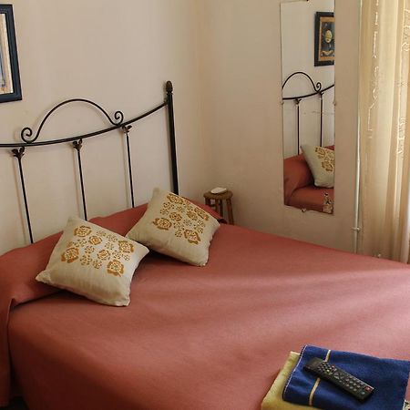 Hostal Graciela Madrid Værelse billede
