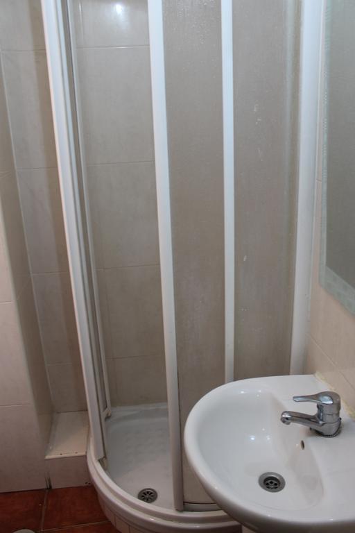 Hostal Graciela Madrid Eksteriør billede