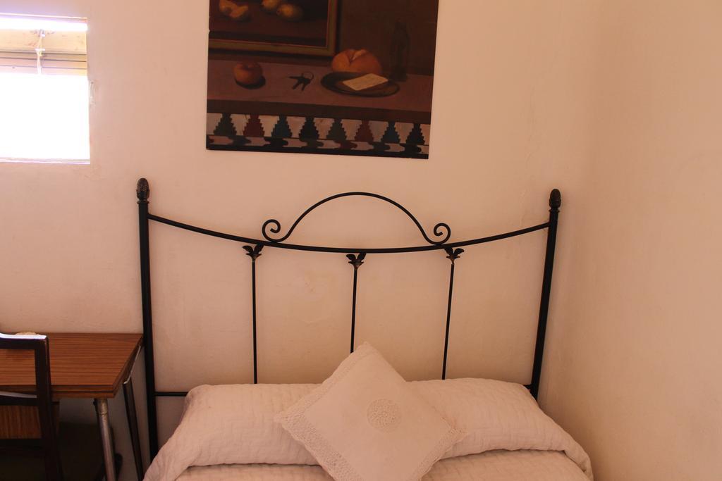 Hostal Graciela Madrid Værelse billede