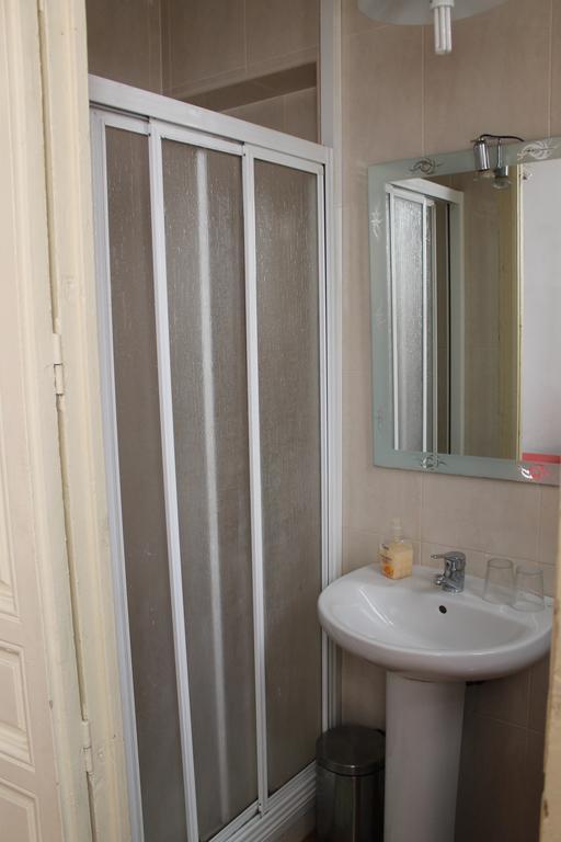 Hostal Graciela Madrid Værelse billede