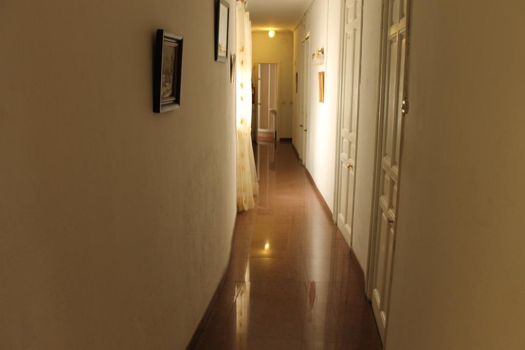 Hostal Graciela Madrid Eksteriør billede