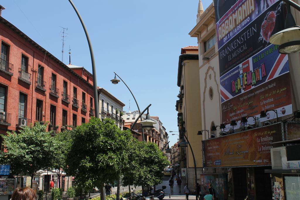 Hostal Graciela Madrid Eksteriør billede